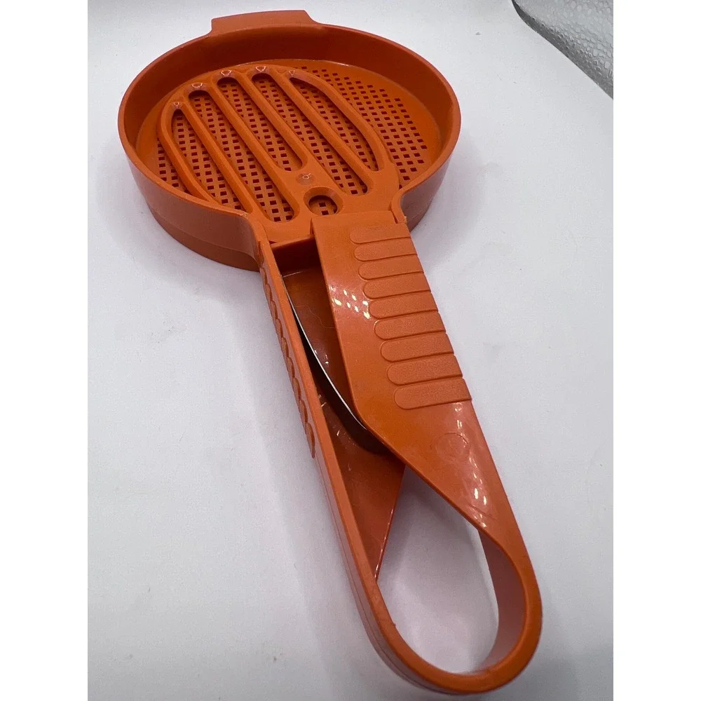 Vintage Tupperware Sift-It Paddle #1689 Harvest Orange No Lid MCM Kitchen Tools